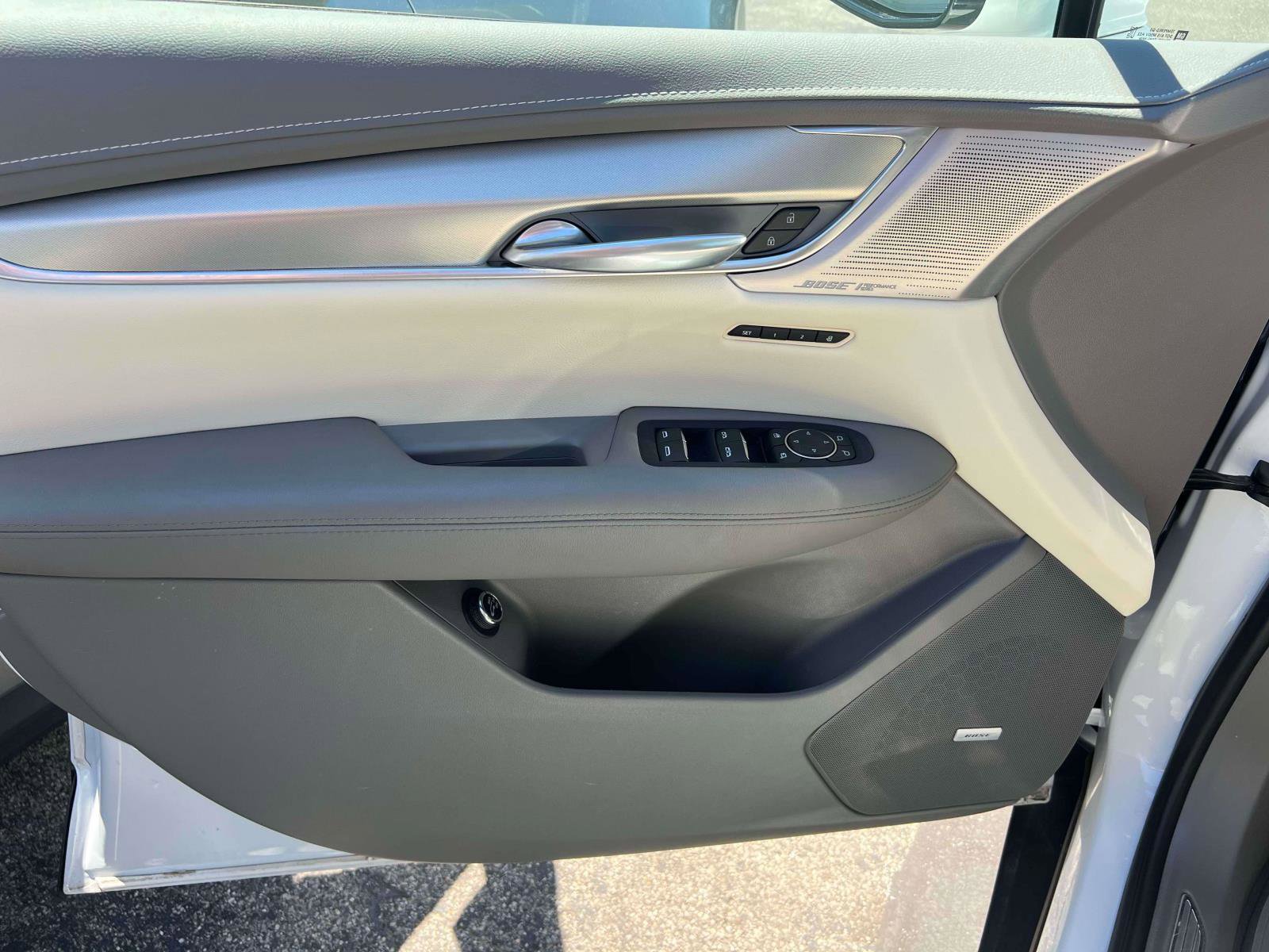 Certified 2023 Cadillac XT5 Premium Luxury AWD/4WD image 14