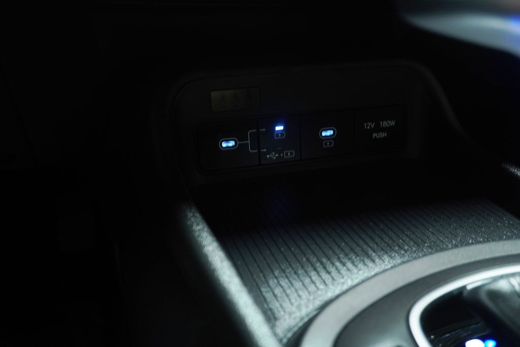 Used 2024 Hyundai Kona SEL image 19