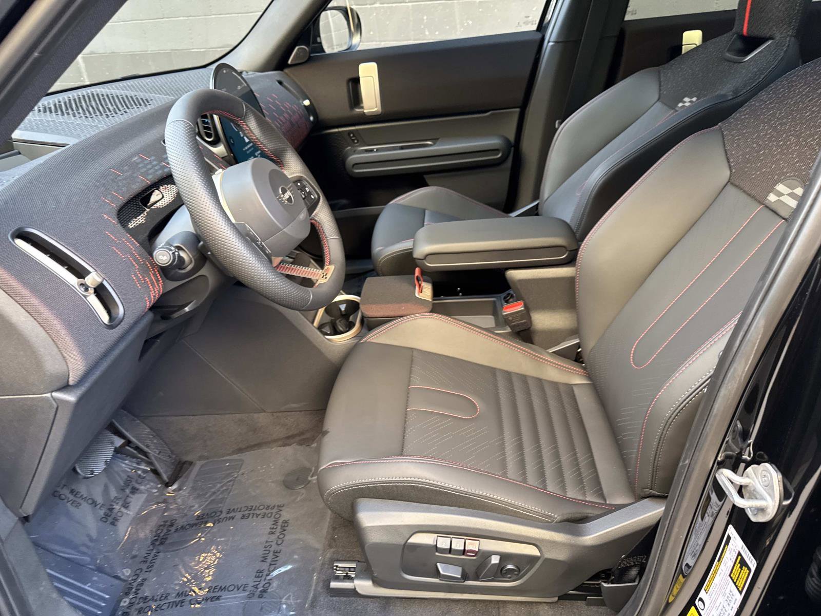 New 2026 MINI Cooper Countryman SE w/ Comfort Package Max image 9