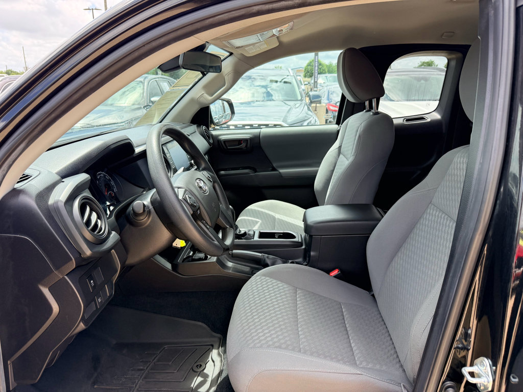 Used 2023 Toyota Tacoma SR RWD image 10