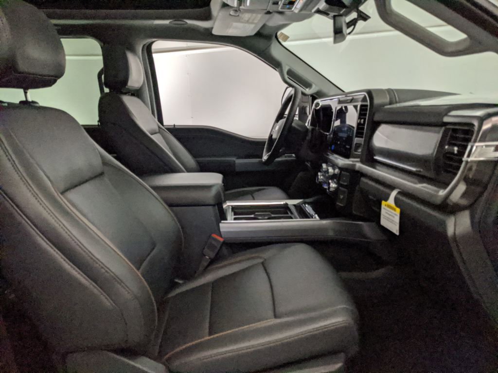 New 2025 Ford F250 Lariat w/ Lariat Ultimate Package image 26