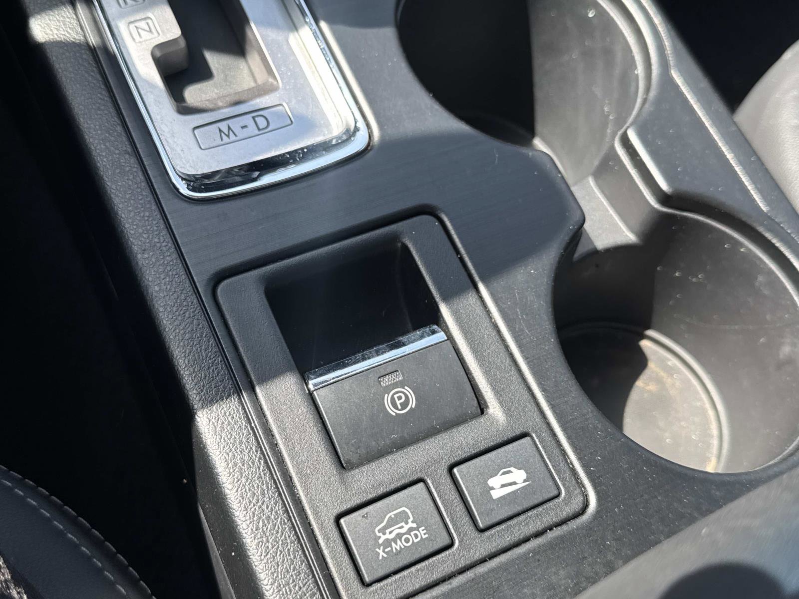 Used 2017 Subaru Outback 2.5i Limited AWD/4WD image 24