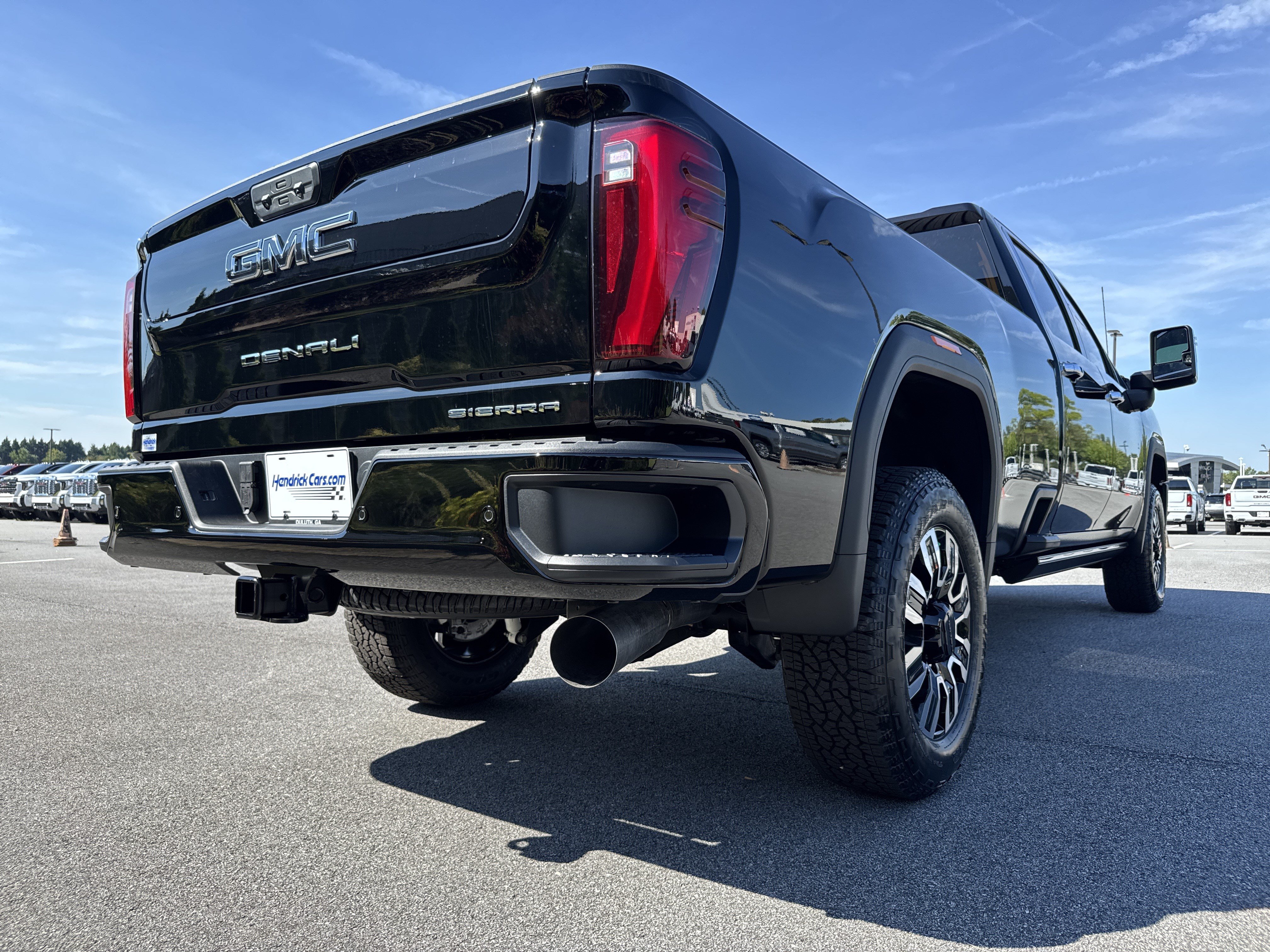New 2026 GMC Sierra 3500 Denali Ultimate AWD/4WD image 10