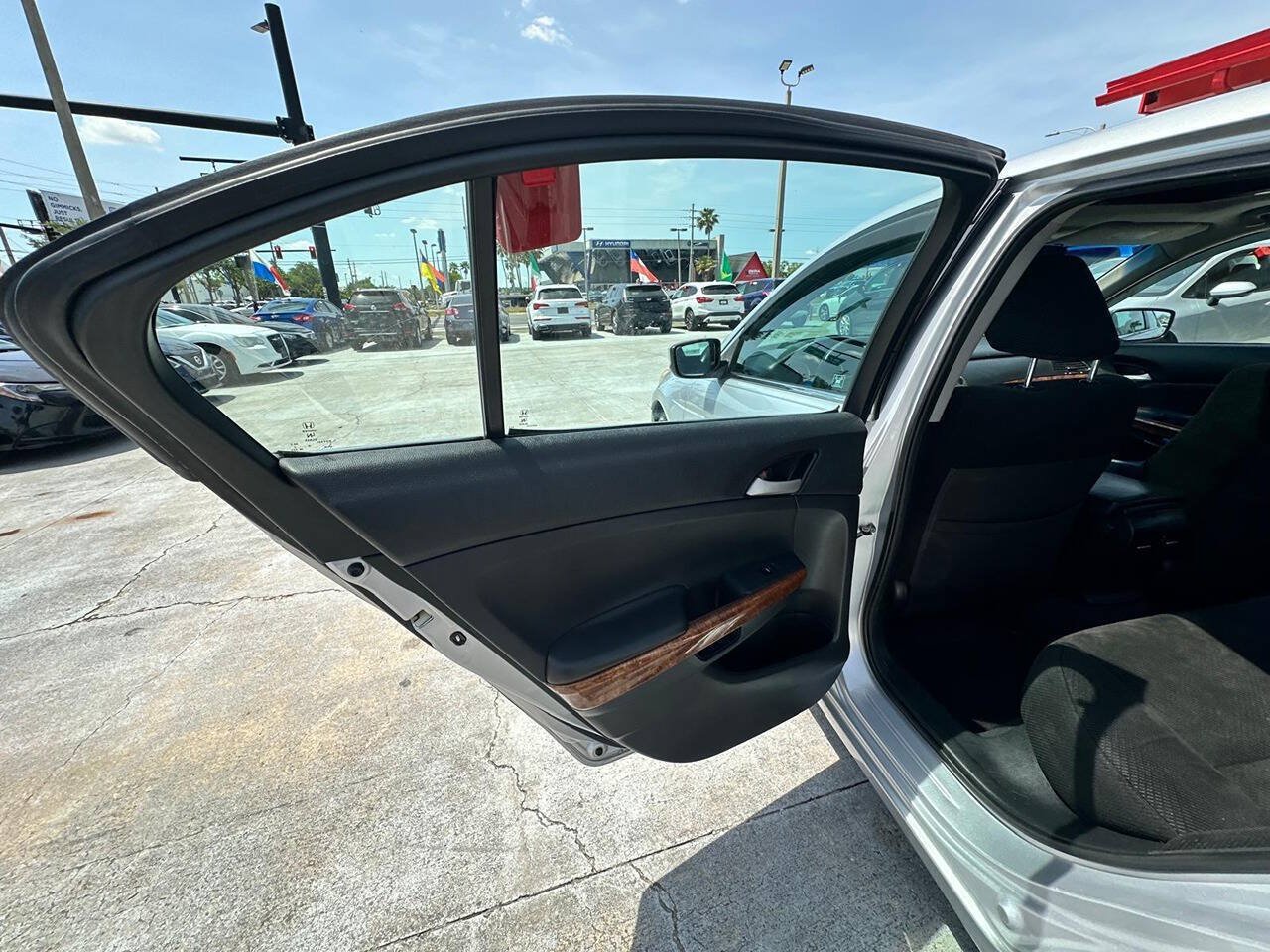 Used 2012 Honda Accord EX image 13