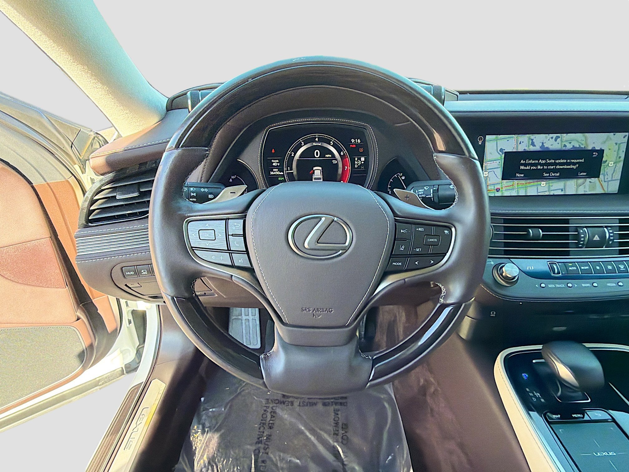 Used 2020 Lexus LS 500 w/ Interior Upgrade Package image 39