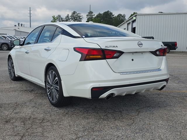 Used 2023 Nissan Altima 2.5 SL image 3