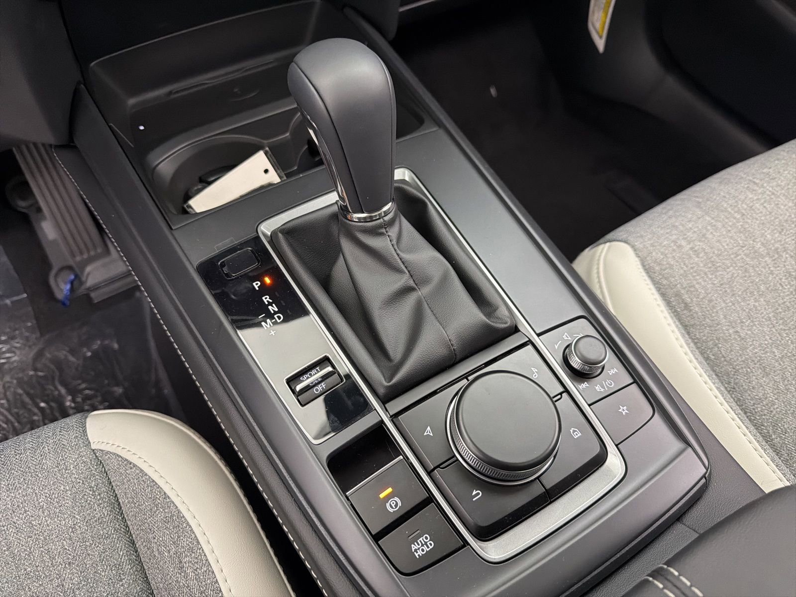 New 2026 MAZDA CX-30 AWD 2.5 S image 19