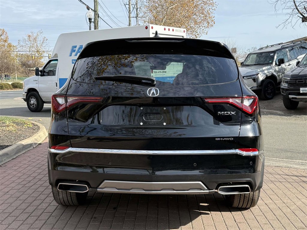 Certified 2025 Acura MDX w/ Technology Package image 5