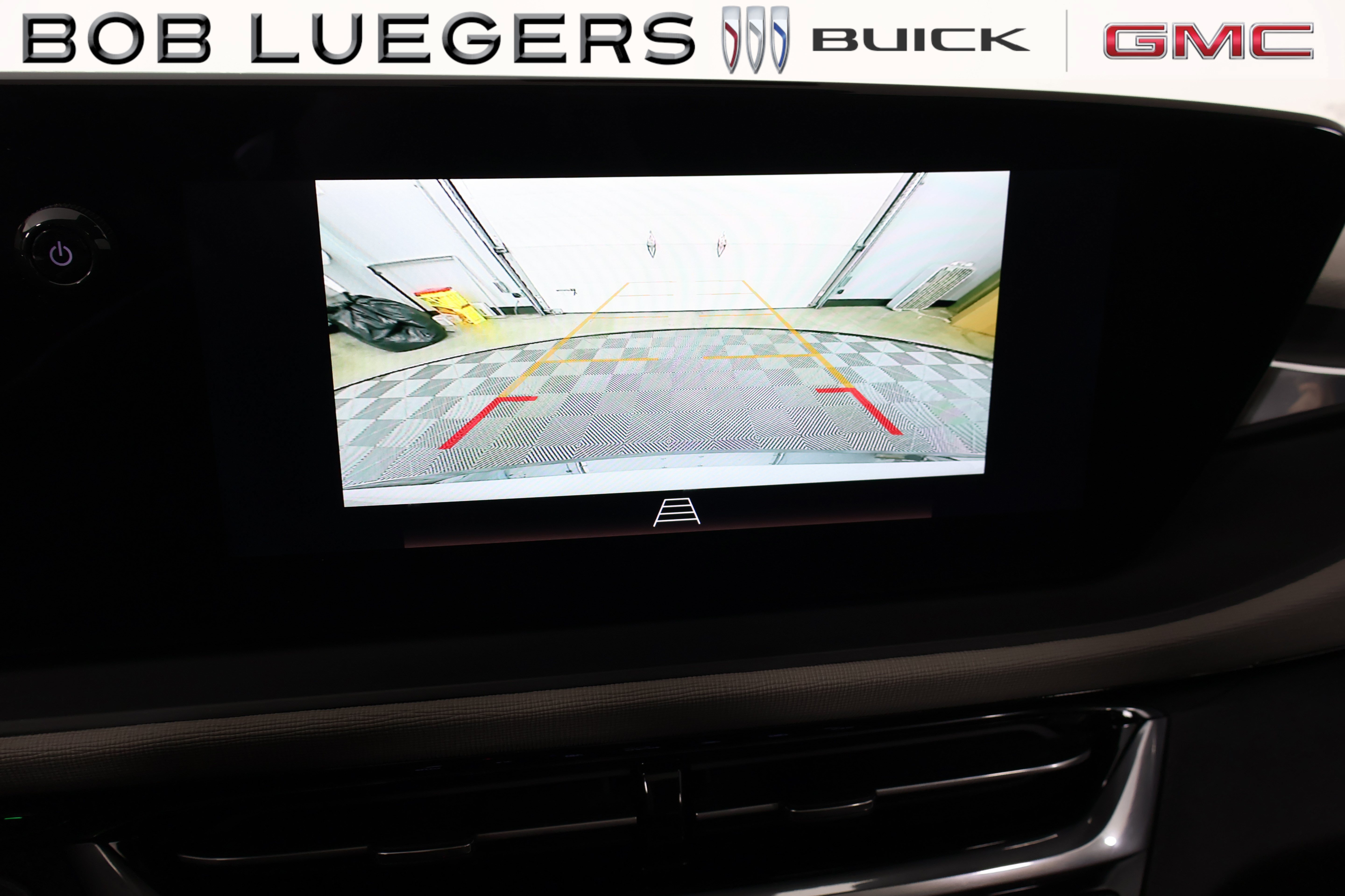 Certified 2024 Buick Envista Avenir FWD image 31
