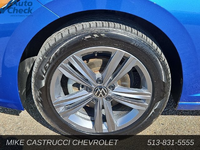 Used 2024 Volkswagen Jetta SE FWD image 9