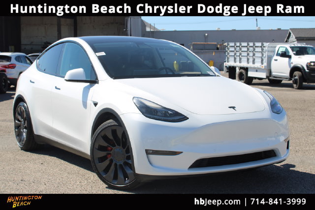 Used 2022 Tesla Model Y Performance AWD/4WD image 1
