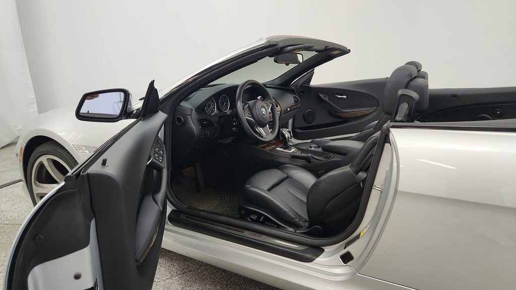 Used 2010 BMW 650i Convertible RWD image 13