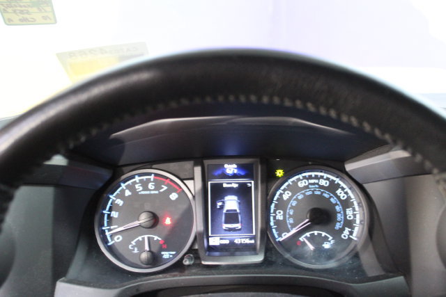 Used 2021 Toyota Tacoma TRD Sport AWD/4WD image 18
