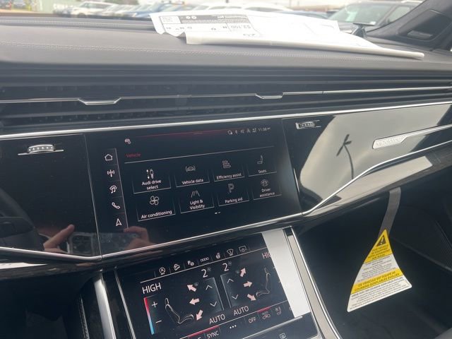 New 2026 Audi Q7 3.0T Prestige image 16