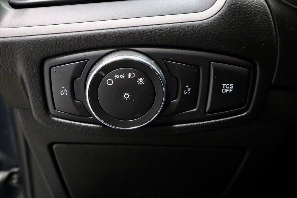 Certified 2022 Ford Edge SE image 27