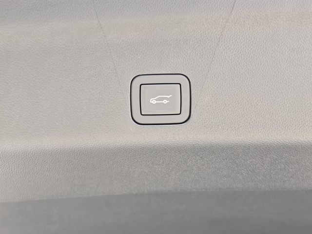 New 2026 Chevrolet Tahoe High Country RWD image 8