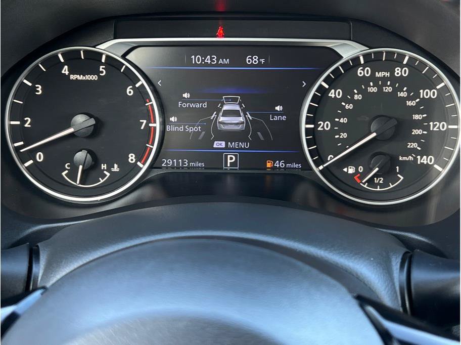 Used 2023 Nissan Altima 2.5 SR FWD image 13