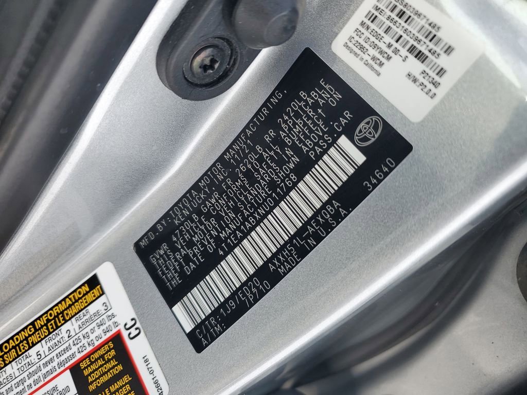 Used 2022 Toyota Avalon XSE image 32