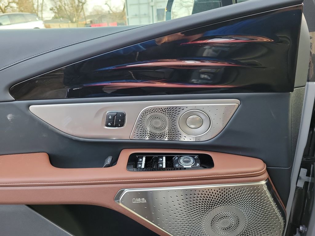 New 2026 Lincoln Nautilus Reserve AWD/4WD image 18