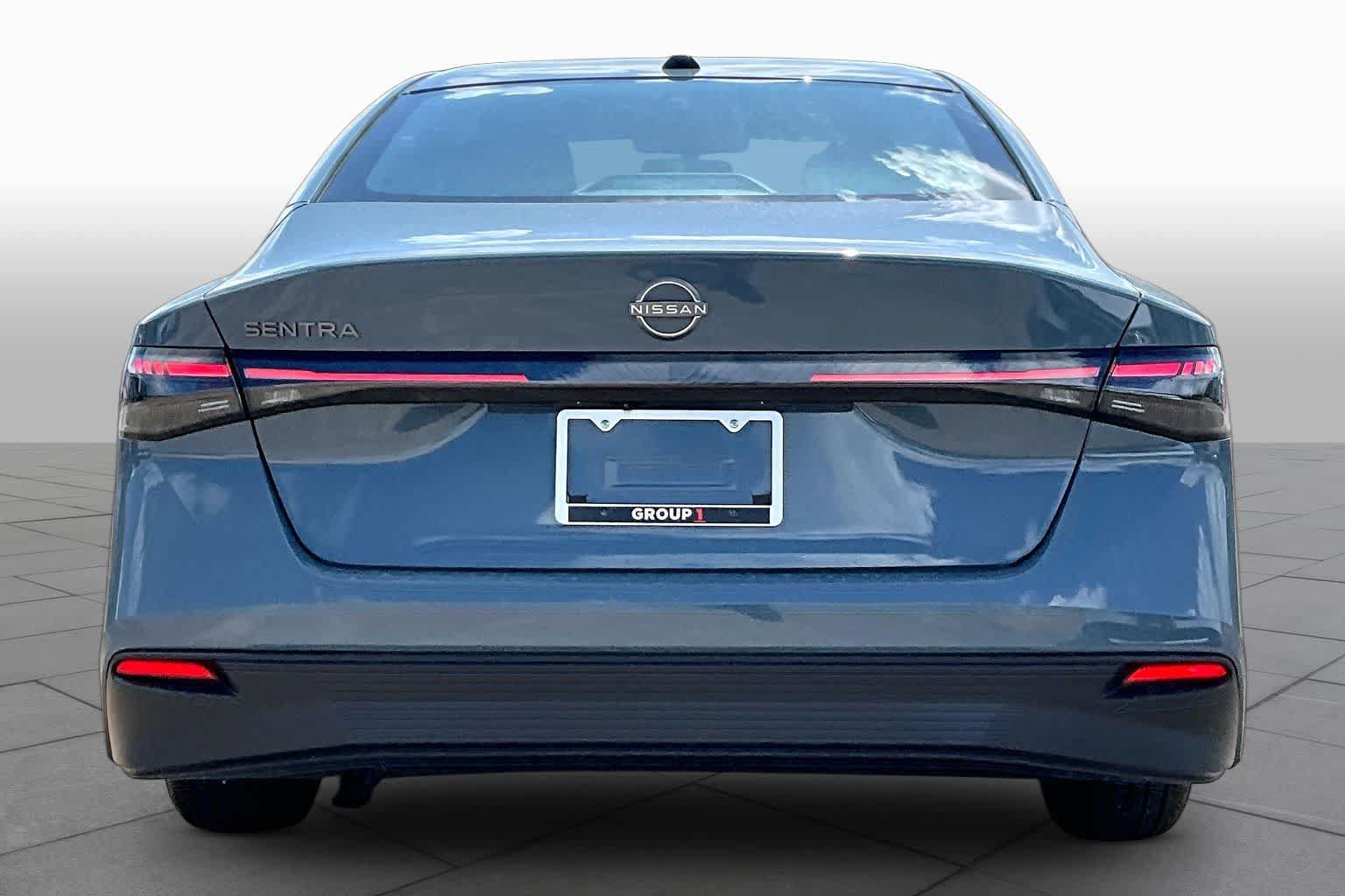 New 2026 Nissan Sentra SV w/ SV Convenience Package FWD image 4