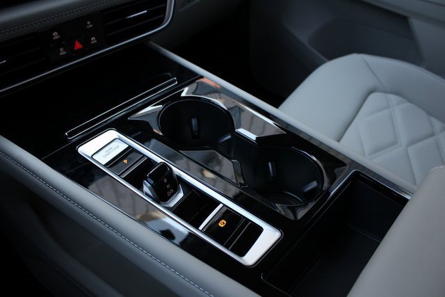 New 2026 Volkswagen Atlas SE image 10