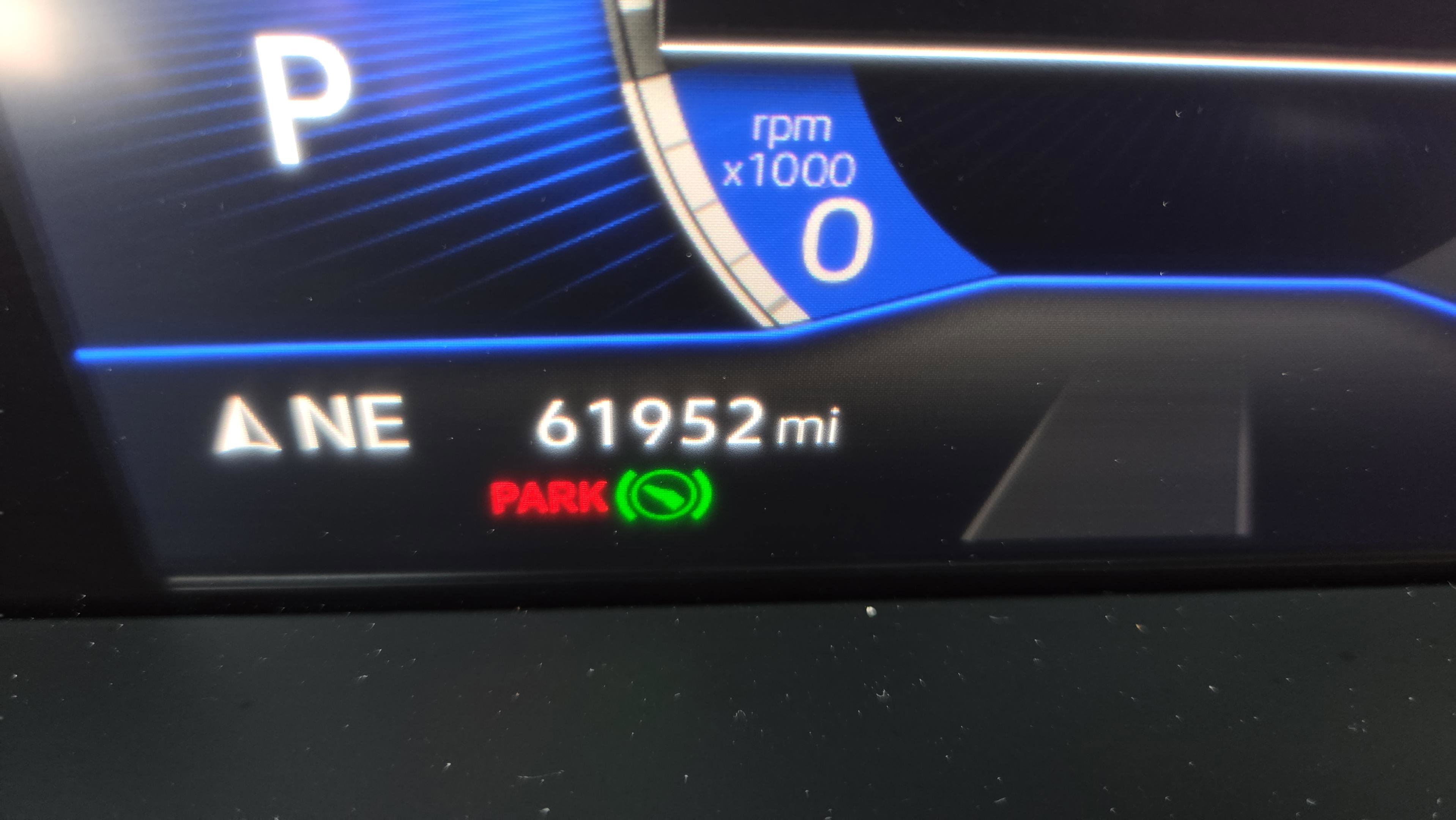 Used 2022 Volkswagen Tiguan SE image 29