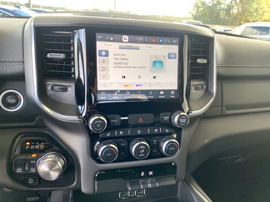 Used 2024 RAM 1500 Laramie image 17