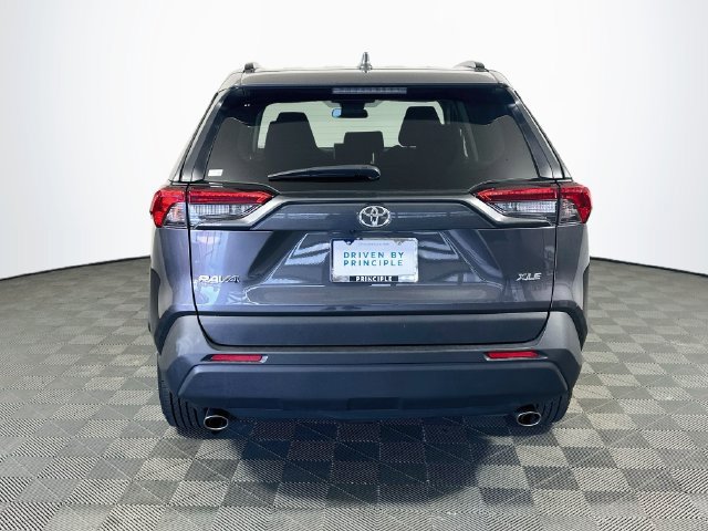 Used 2025 Toyota RAV4 XLE FWD image 7