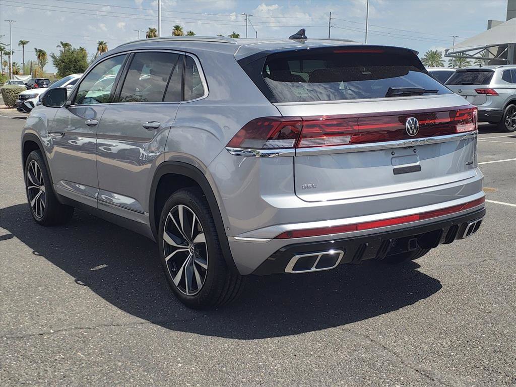 New 2026 Volkswagen Atlas Cross Sport SEL Premium R-Line image 2