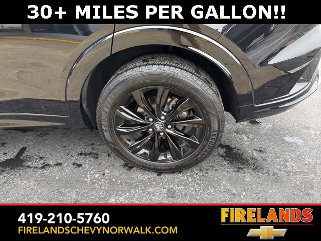 Certified 2024 Buick Envista Sport Touring image 17