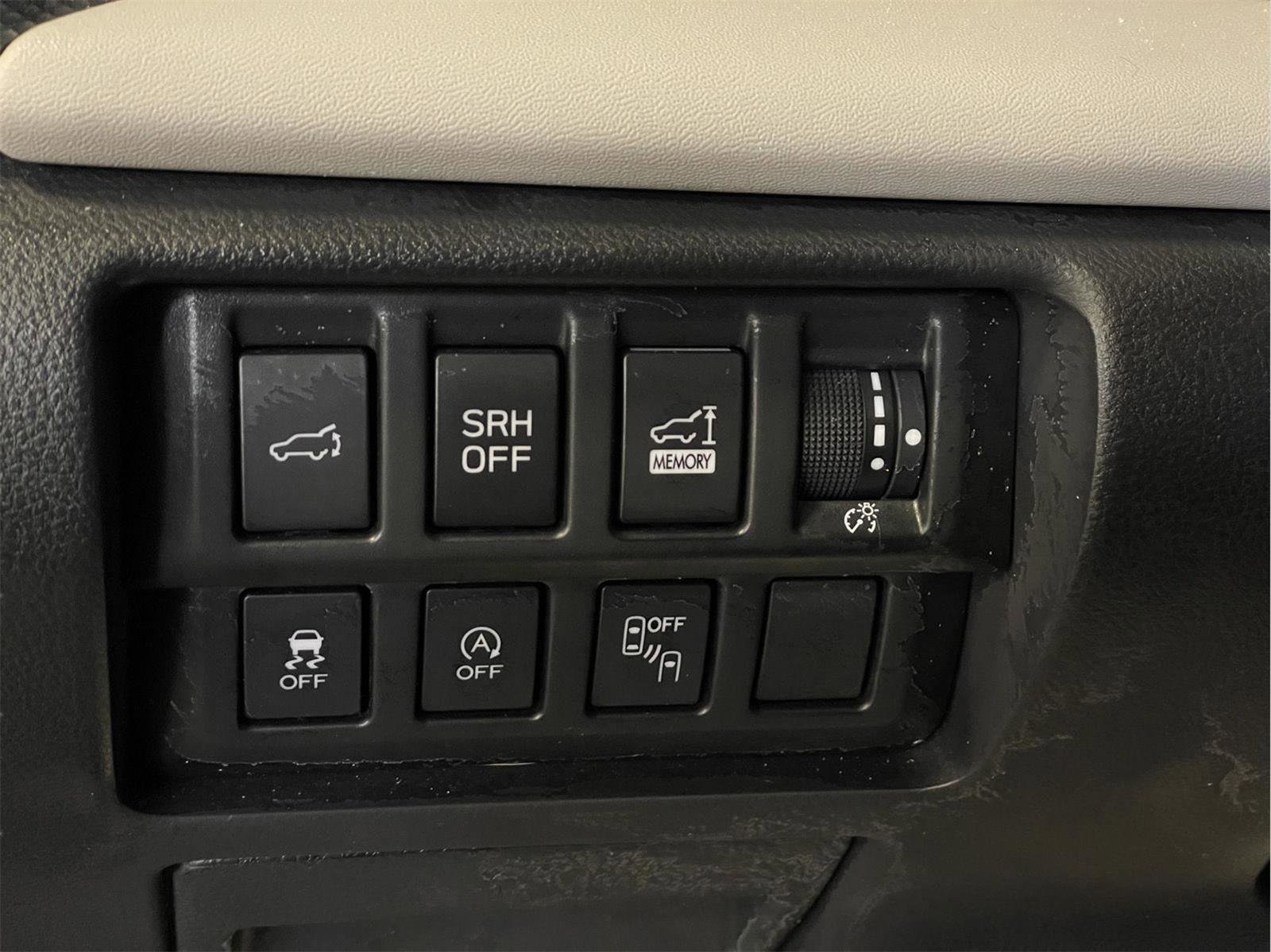 Used 2024 Subaru Forester Limited image 23