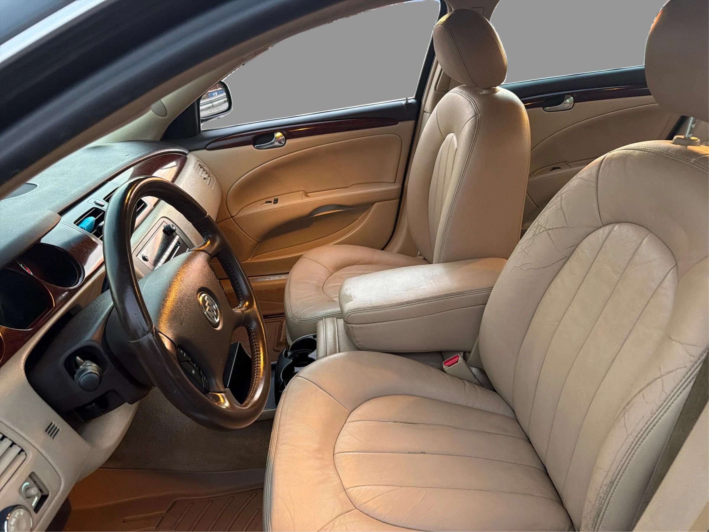Used 2008 Buick Lucerne CX FWD image 10