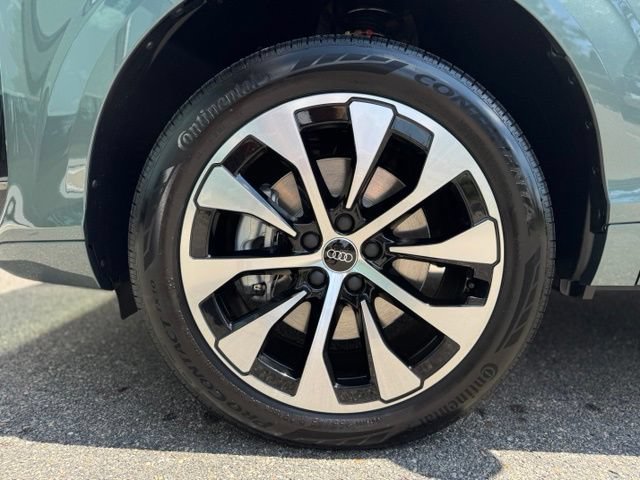 New 2026 Audi Q3 quattro 2.0T AWD/4WD image 8