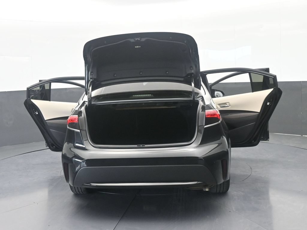 Used 2021 Toyota Corolla LE FWD image 66