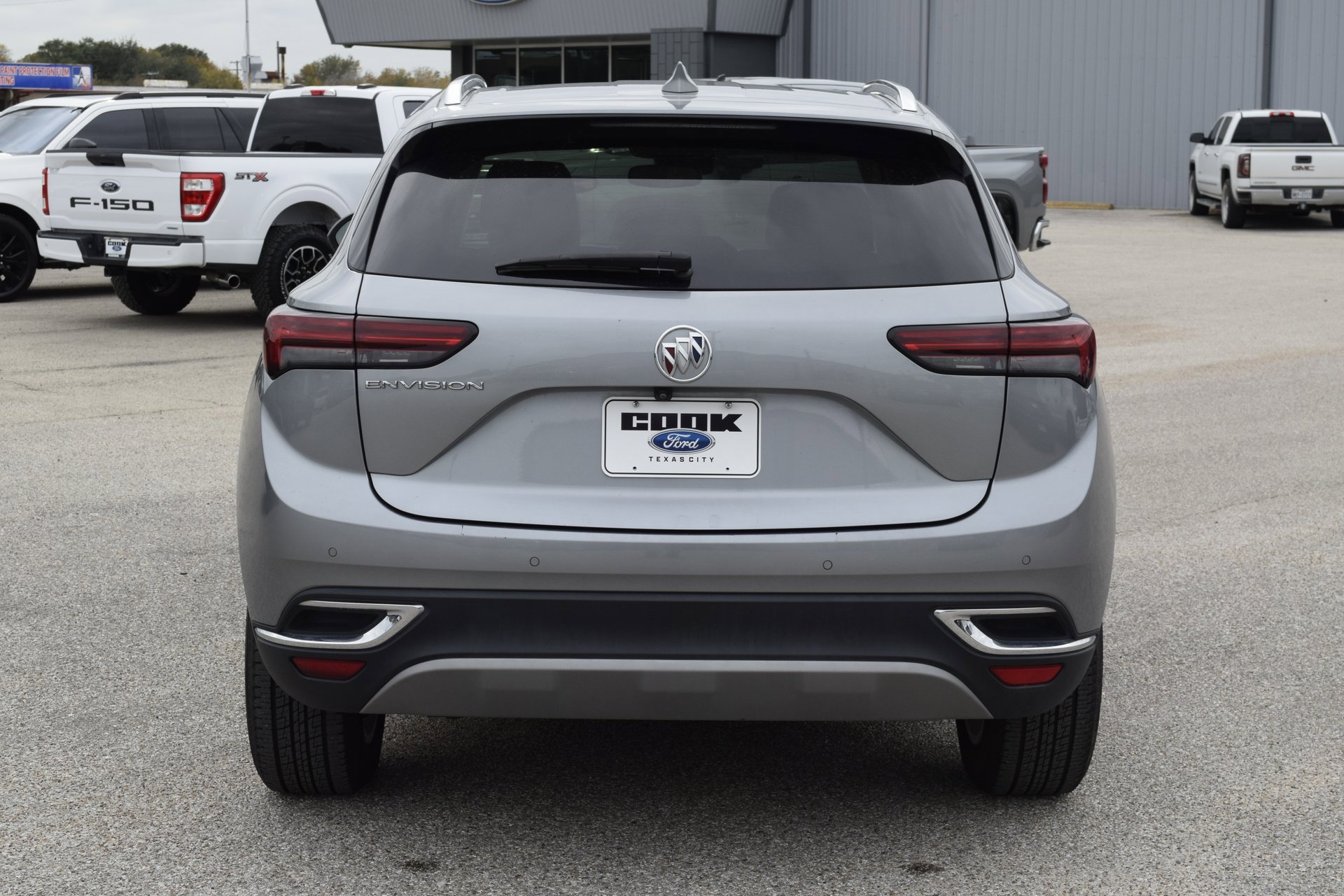 Used 2023 Buick Envision Preferred image 9
