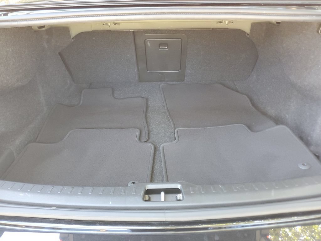 Certified 2024 Volvo S60 B5 Plus FWD image 8