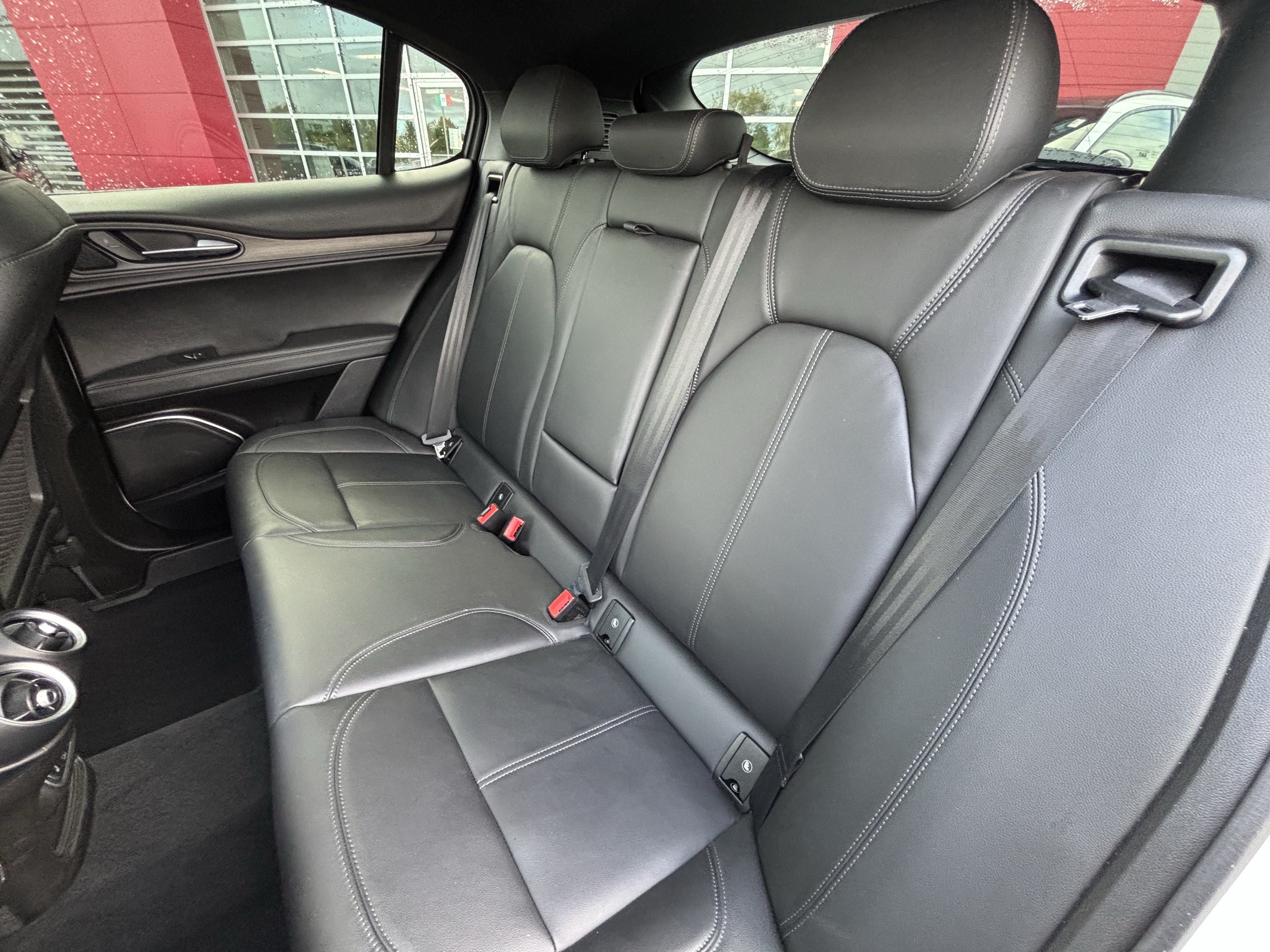 Certified 2023 Alfa Romeo Stelvio Ti AWD/4WD image 36