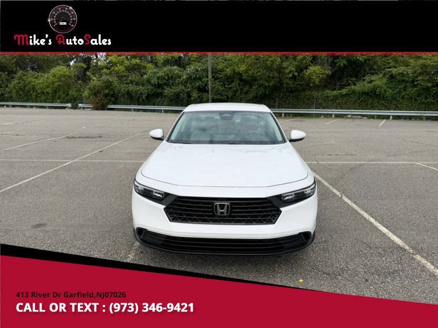 Used 2025 Honda Accord LX image 1