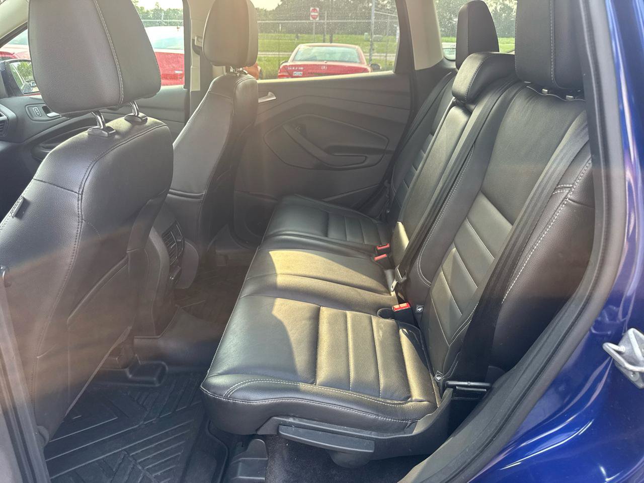 Used 2014 Ford Escape Titanium w/ Equipment Group 401A AWD/4WD image 11