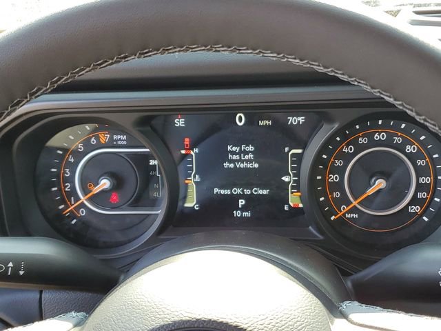 New 2025 Jeep Gladiator Rubicon w/ Convenience Group image 9