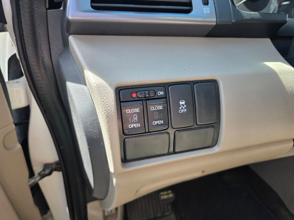 Used 2014 Honda Odyssey EX image 8