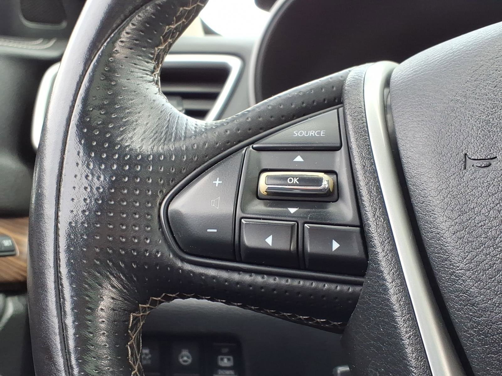 Used 2016 Nissan Maxima Platinum w/ Interior Lighting Package FWD image 29