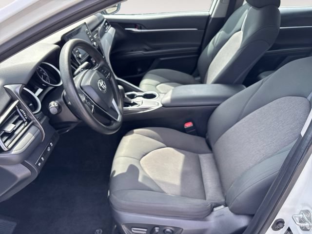 Used 2022 Toyota Camry LE FWD image 11