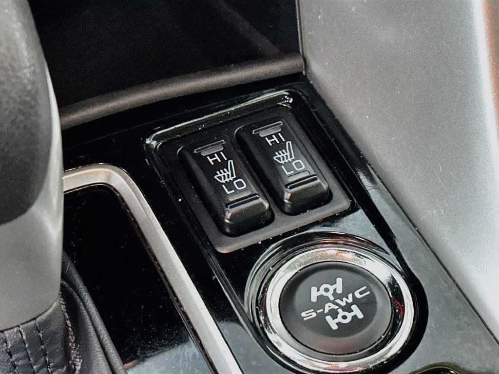 Used 2025 Mitsubishi Eclipse Cross SE AWD/4WD image 28