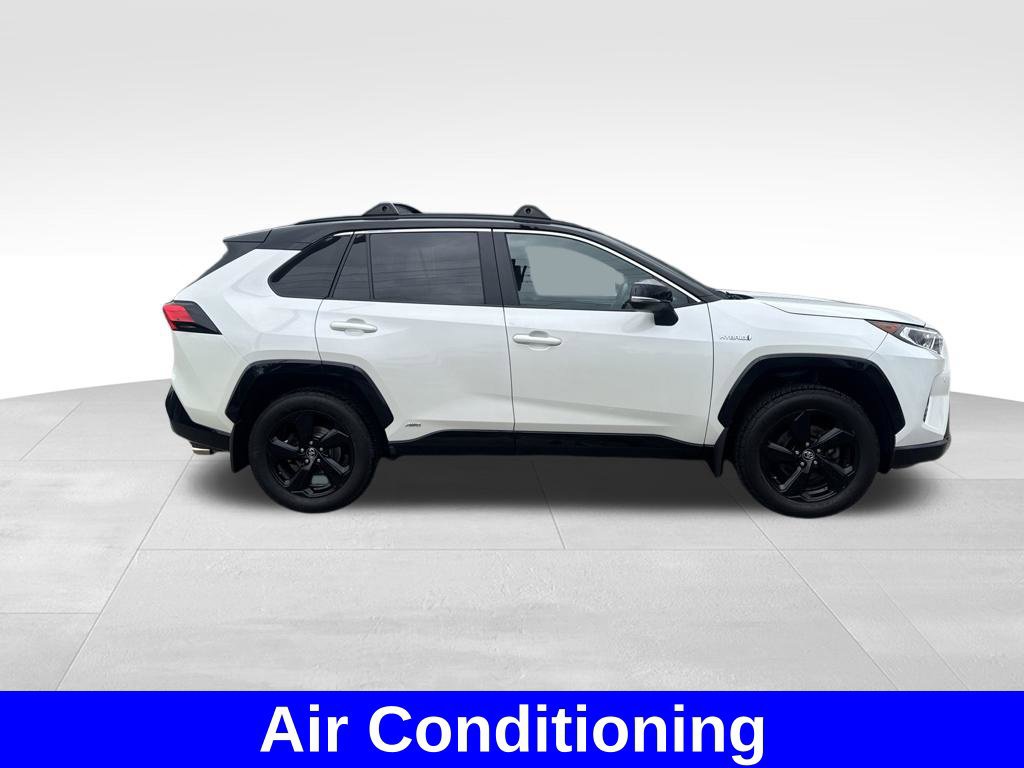 Used 2021 Toyota RAV4 XSE AWD/4WD image 6