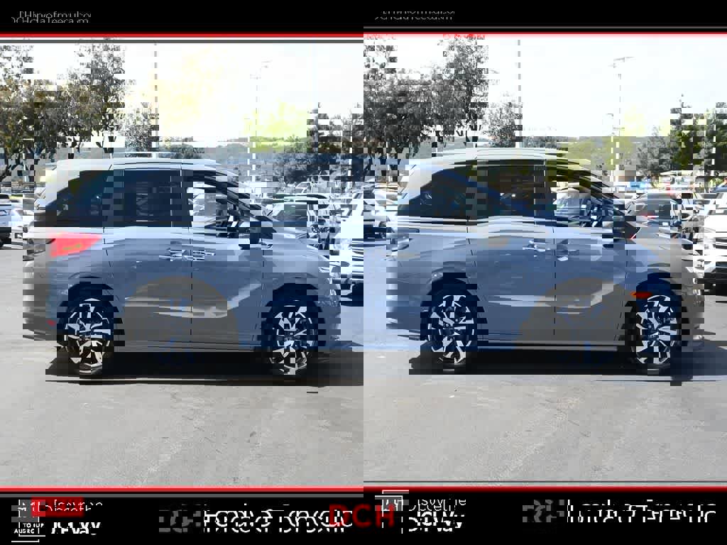 Certified 2023 Honda Odyssey Touring image 5