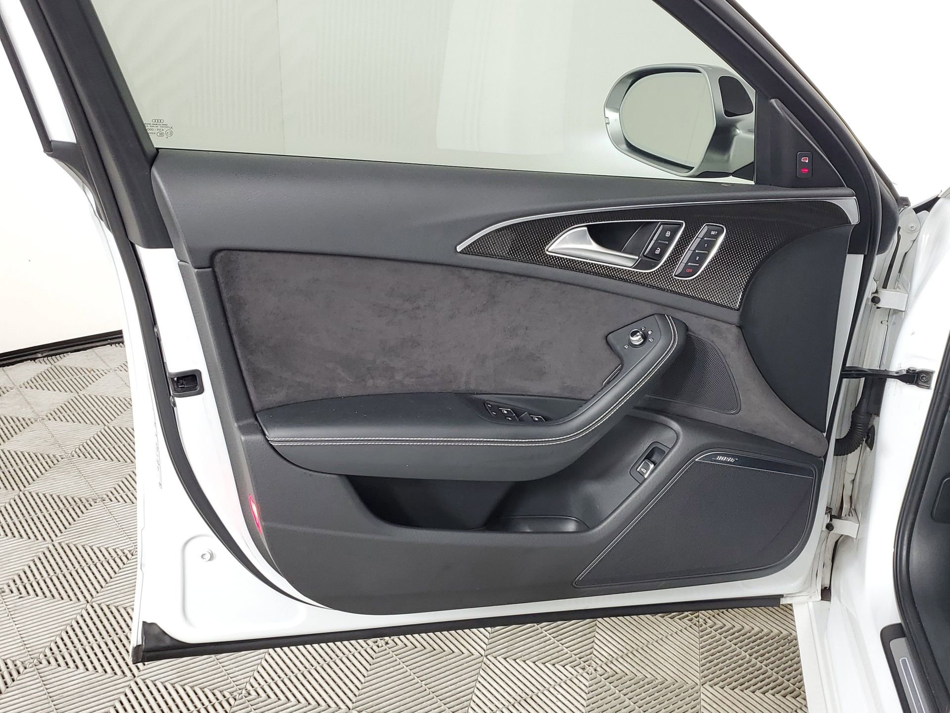 Used 2016 Audi S6 Prestige w/ Prestige Package image 23