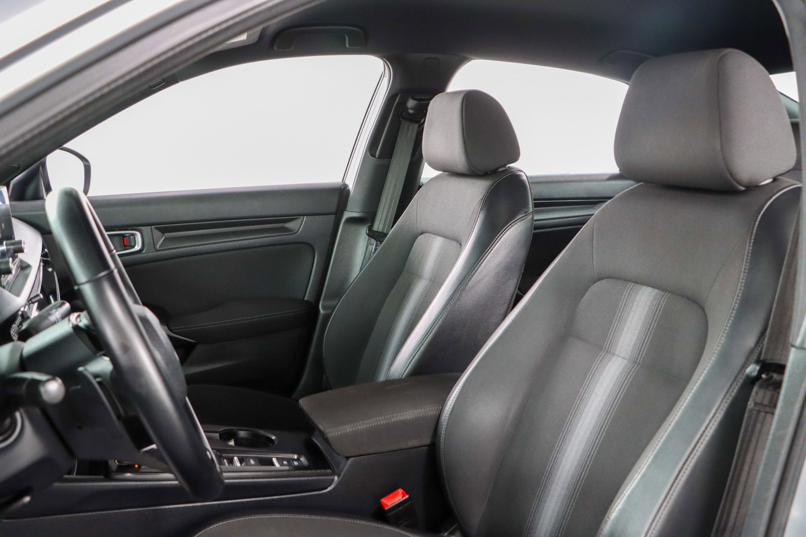 Used 2023 Honda Civic Sport image 23