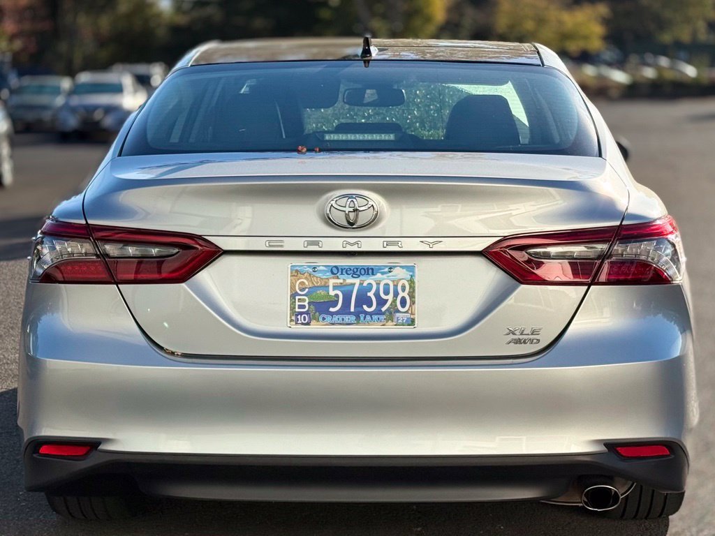 Used 2024 Toyota Camry XLE w/ Navigation Package AWD/4WD image 4