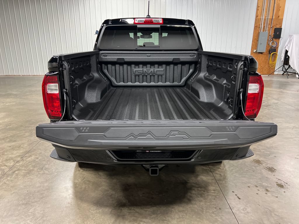 New 2026 GMC Canyon Denali w/ LPO, Black Badging Package AWD/4WD image 11